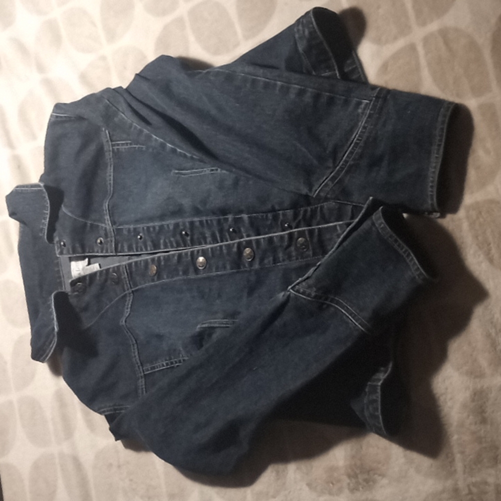 Jacket - Picture 2 of 4